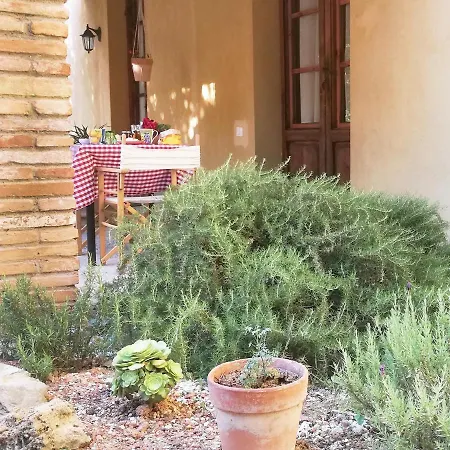 Farm stay Agriturismo Colle Prana Lorenzana